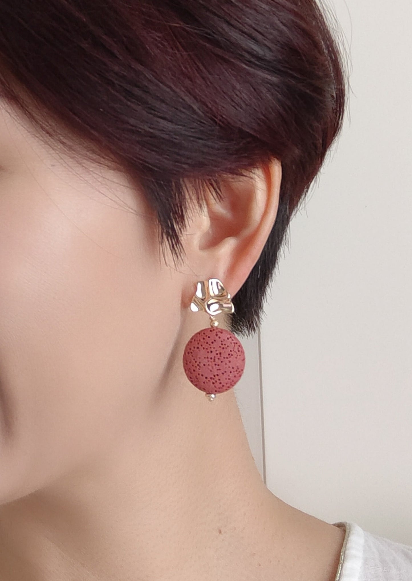 Red Bean Rosy Pink Lava Stone 14K Gold Plated Stud Earrings (Coin Shape)