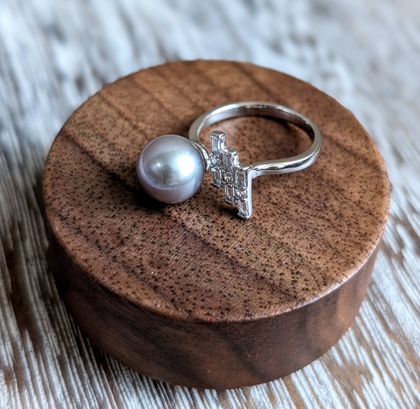Sliver S925 Sleek Silver Pearl Ring, S925 Collection