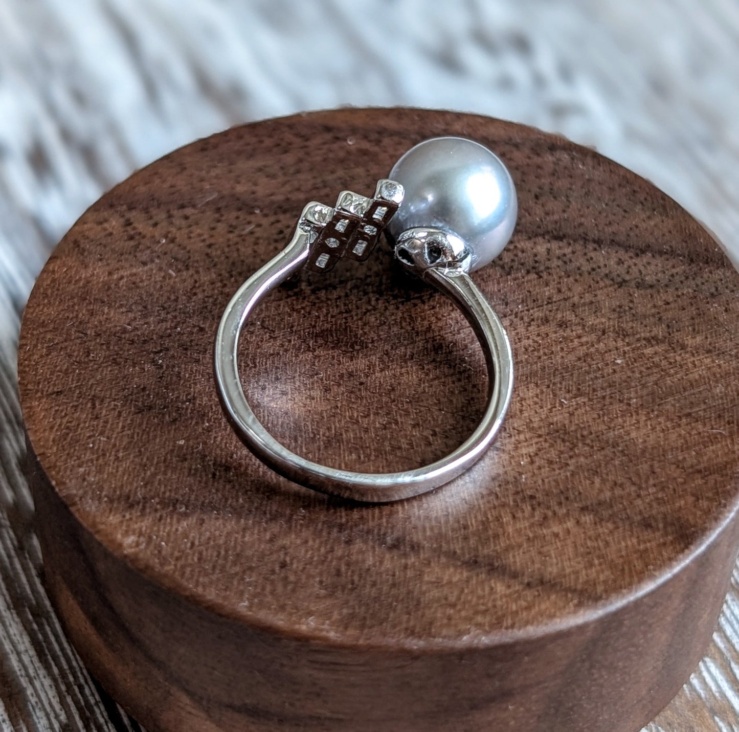 Sliver S925 Sleek Silver Pearl Ring, S925 Collection