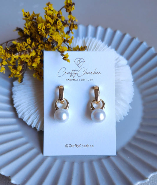 Modern & Simple Freshwater Pearl 14K Gold-Plated Stud Earrings