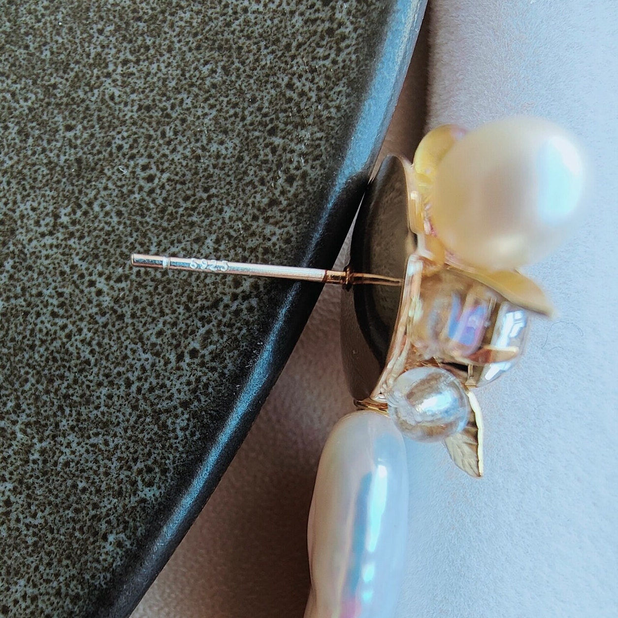 Square-shaped Baroque Pearl with Rhinestones Daisy & Glass Beads S925 Sliver Stud Earrings